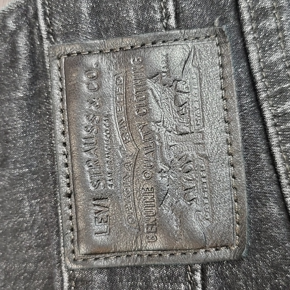 LEVI'S BLACK PREMIUM DENIM SKINNY ANKLE BIB OVERALLS - Picture 9 of 15